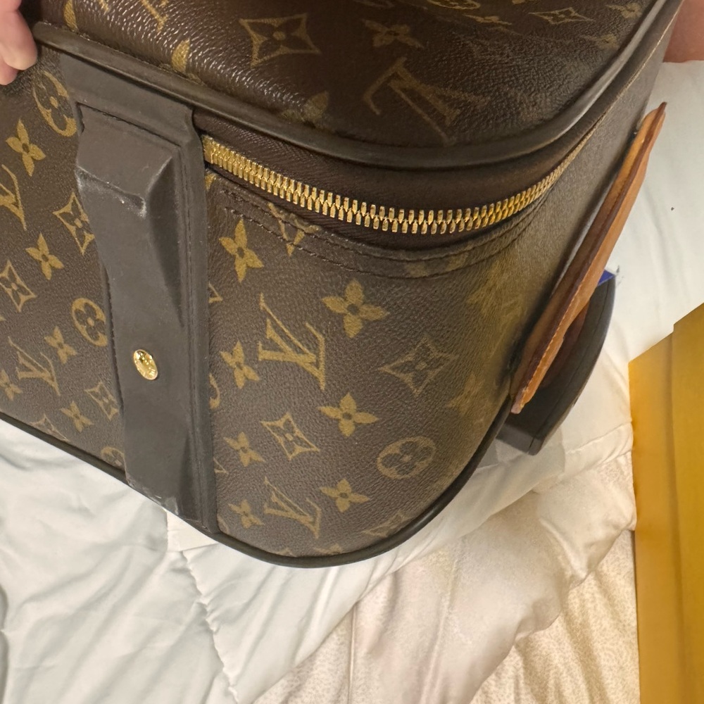 Louis Vuitton Monogram Canvas Brown & Tan Travel Bag 50 - Picture 11 of 13